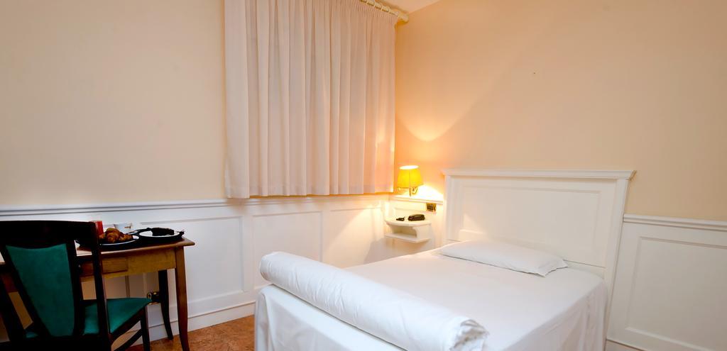 Hotel Incontro Ariano Irpino Exterior photo